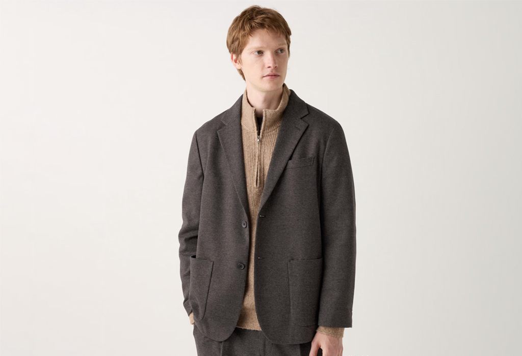 Comfort 2B Jacket by Uniqlo